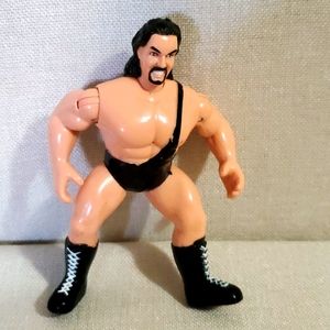 ⭐️VINTAGE⭐️1998 The Giant Double Axe Handle Figure